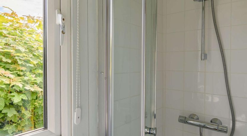 Photo of 1 Bed in Kilgetty