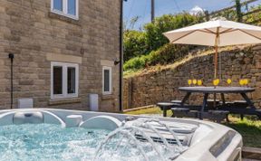 Photo of in Crich (88486)