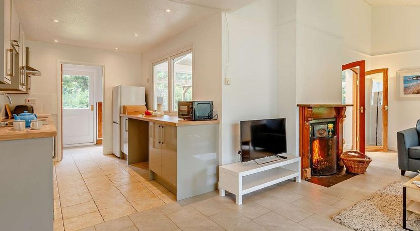 Photo of 2 Bed in Notter