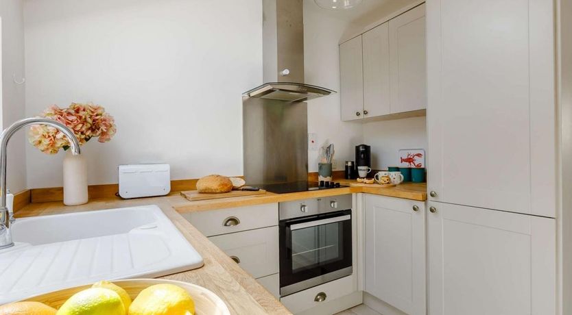 Photo of 3 Bed in Otterton