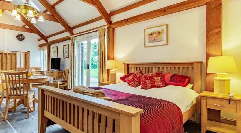 Photo of 1 Bed in Diptford