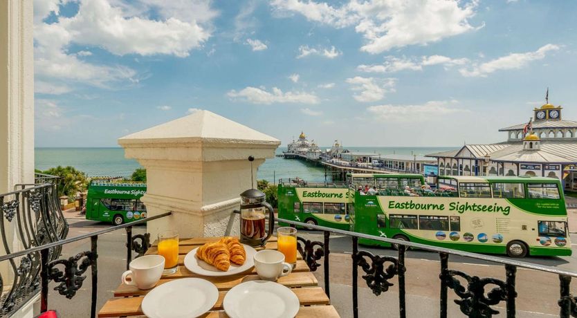 Photo of 1 Bed in Eastbourne