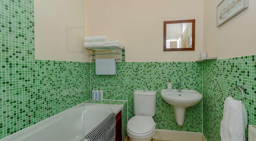 Photo of 1 Bed in Eastbourne