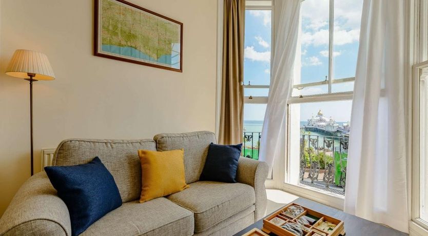 Photo of 1 Bed in Eastbourne