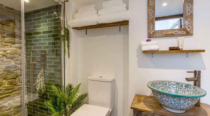 Photo of 1 Bed in Torrington