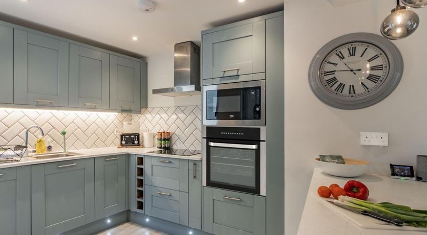 Photo of 3 Bed in Brixham