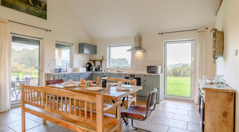 Photo of 3 Bed in Talybont-on-Usk