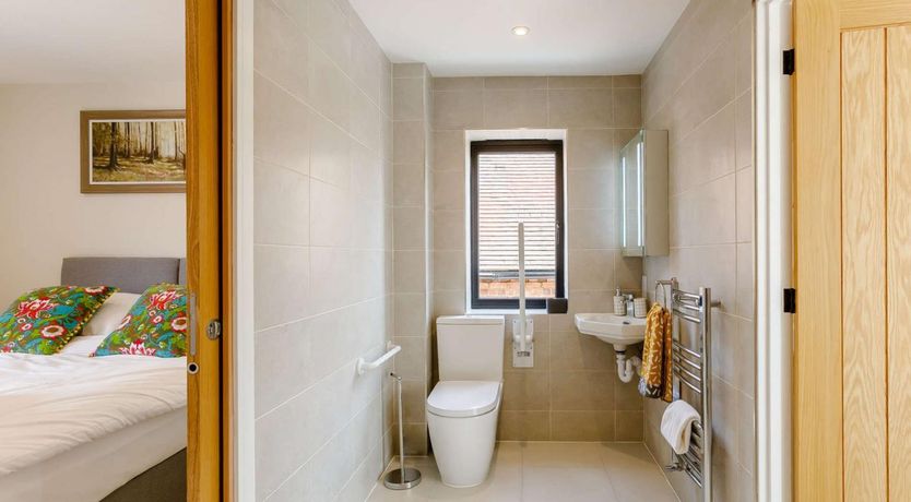 Photo of 2 Bed in Alcester