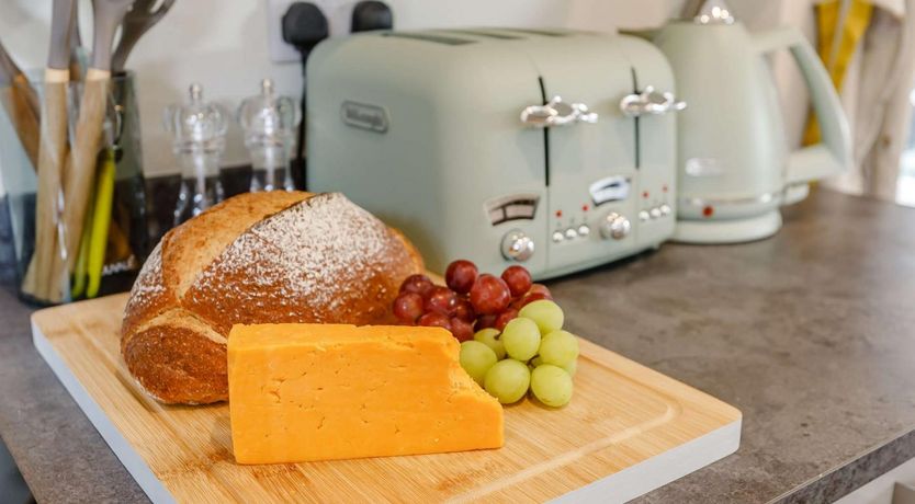 Photo of 2 Bed in Alcester