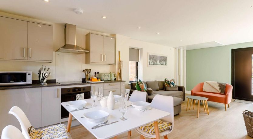 Photo of 2 Bed in Alcester