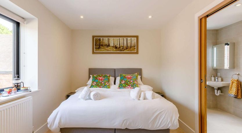 Photo of 2 Bed in Alcester