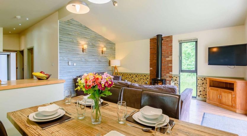 Photo of 2 Bed in Perlethorpe