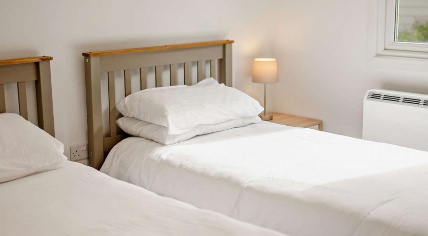 Photo of 2 Bed in Notter