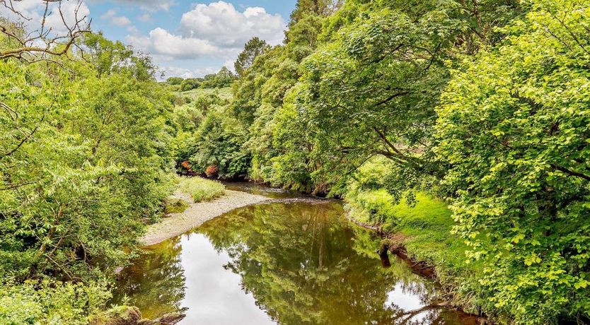 Photo of 2 Bed in Notter