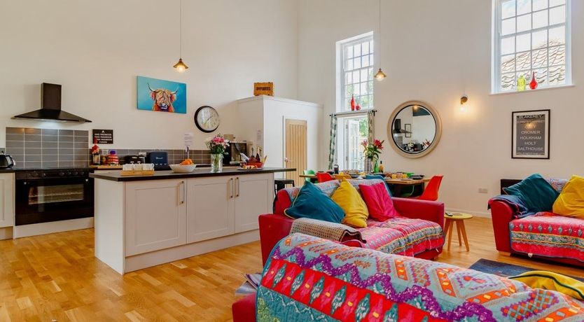 Photo of 4 Bed in Hindolveston