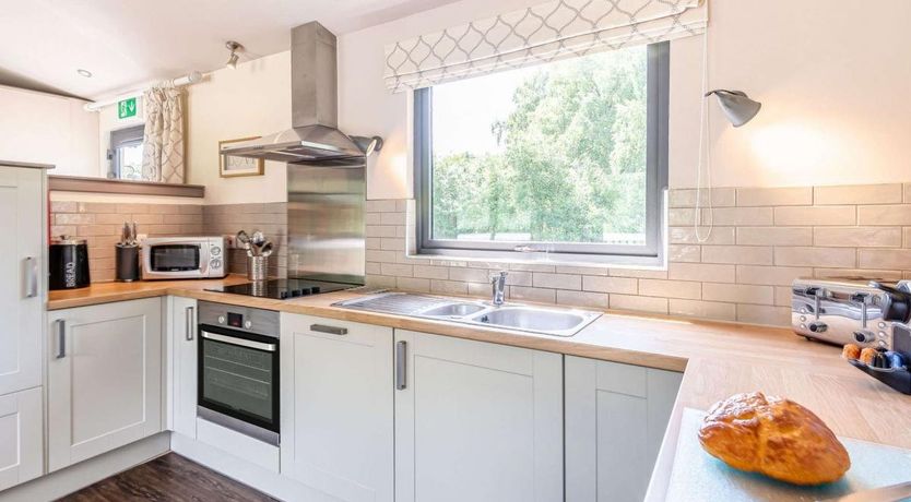 Photo of 2 Bed in Perlethorpe