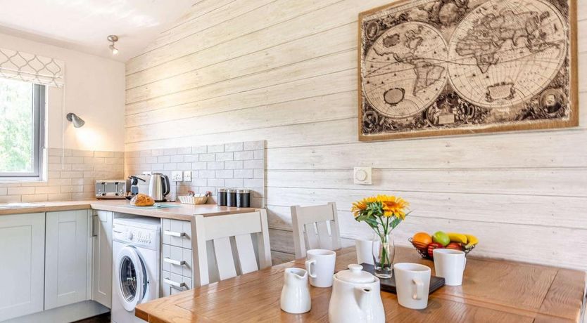 Photo of 2 Bed in Perlethorpe