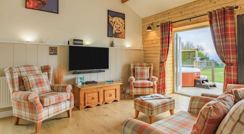 Photo of 2 Bed in Bradford Abbas