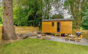 Photo of Log Cabin in South Devon