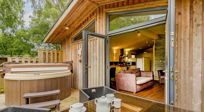 Photo of 2 Bed in Perlethorpe