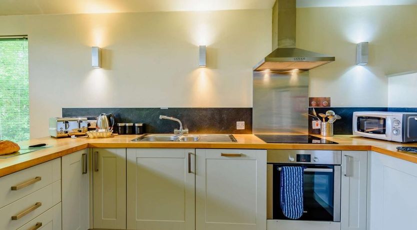 Photo of 2 Bed in Perlethorpe