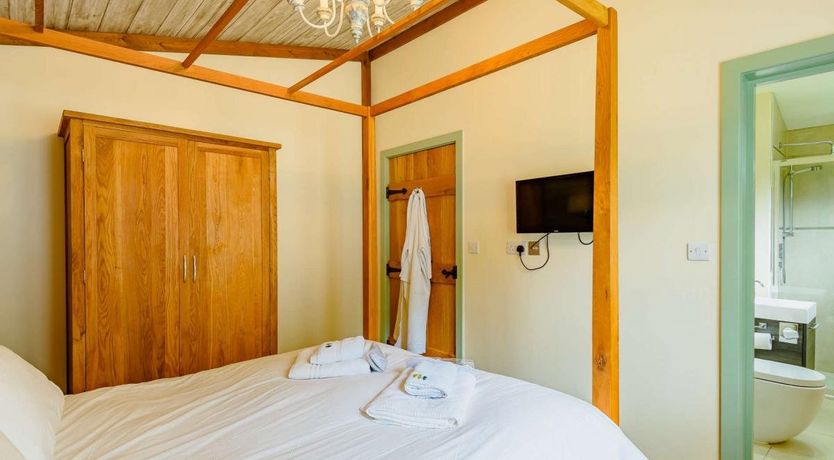 Photo of 2 Bed in Perlethorpe