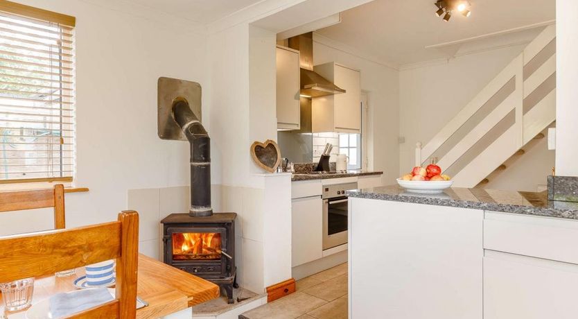 Photo of 3 Bed in Rose