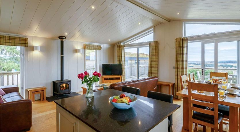 Photo of 3 Bed in St. Andrews