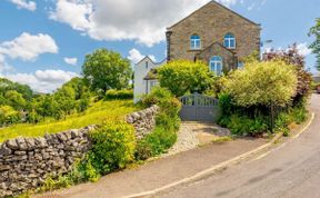 Photo of 4 Bed in Hartington
