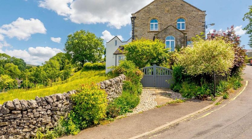 Photo of Cottage in Derbyshire