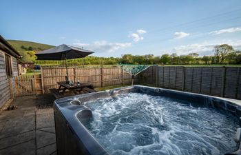 2 Bed in Llandrindod Wells Holiday Cottage