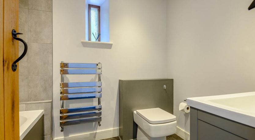 Photo of 3 Bed in Llanwern