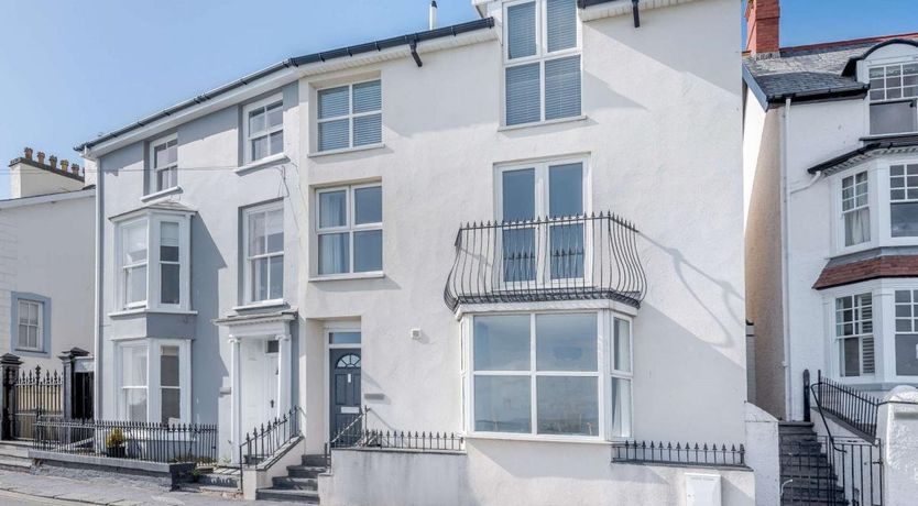 Photo of 3 Bed in Aberdovey