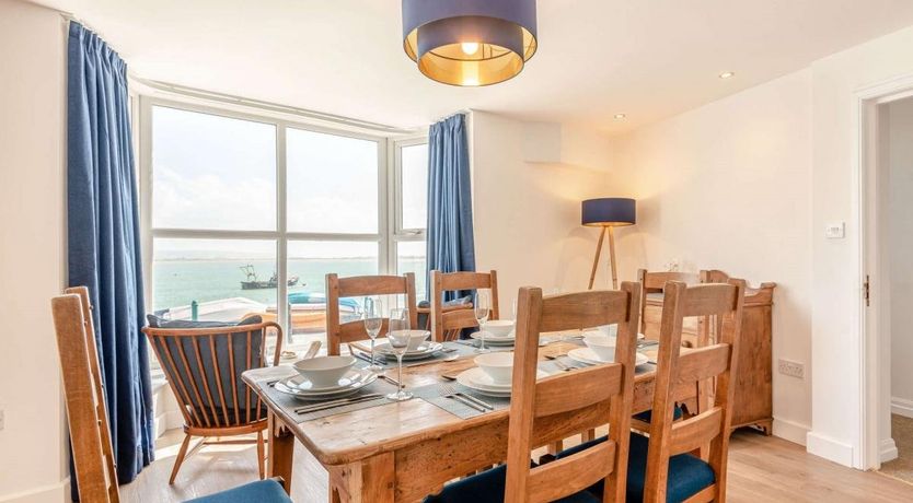 Photo of 3 Bed in Aberdovey