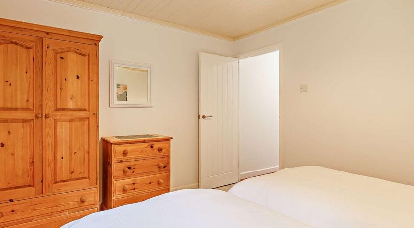 Photo of 2 Bed in Notter