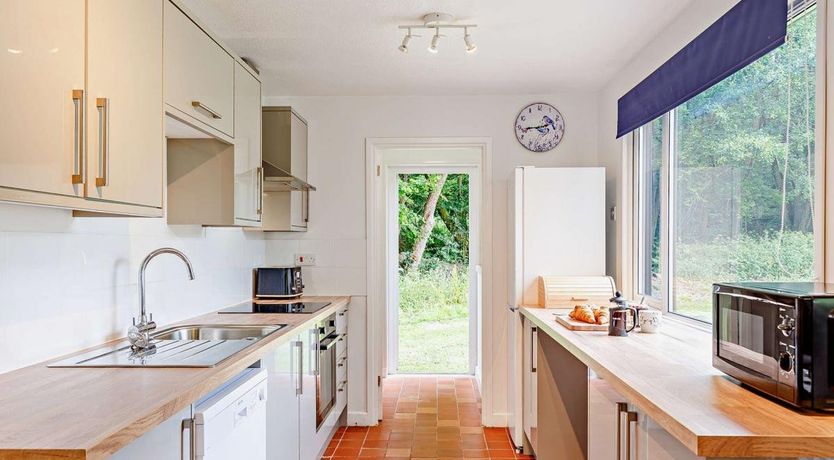 Photo of 2 Bed in Notter