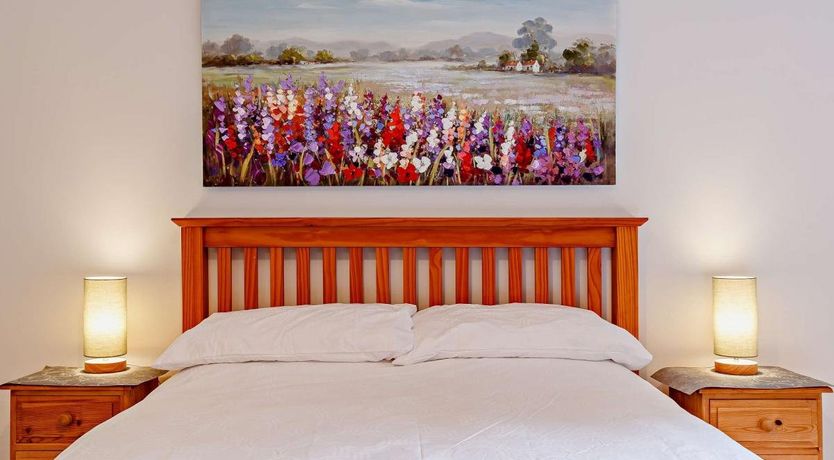 Photo of 2 Bed in Notter