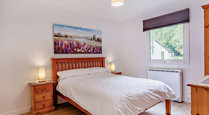 Photo of 2 Bed in Notter