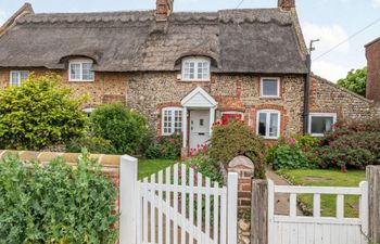 in Bacton (88326) Holiday Cottage
