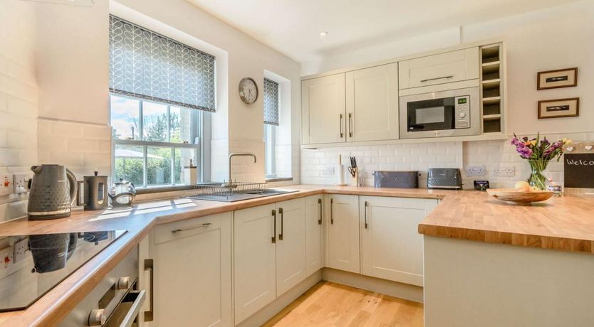 Photo of 2 Bed in Carew Cheriton