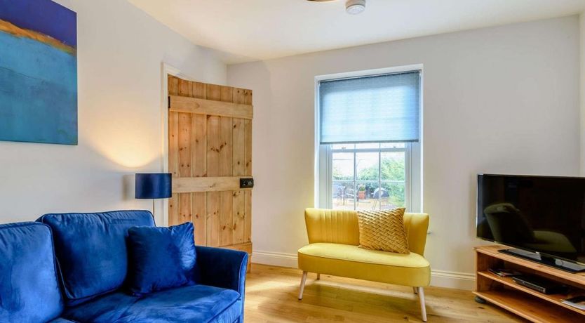 Photo of 2 Bed in Carew Cheriton