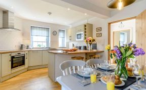 Photo of in Tenby  (88335)