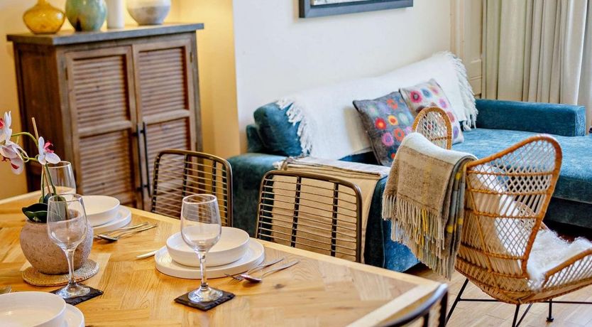 Photo of 1 Bed in Gulval