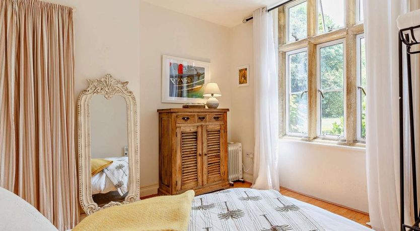 Photo of 1 Bed in Gulval