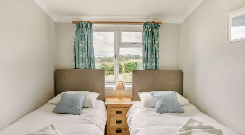 Photo of 3 Bed in Balmullo