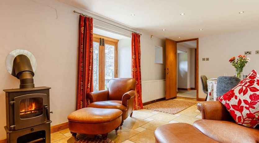 Photo of 3 Bed in Peter Tavy