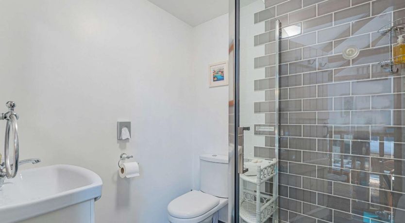 Photo of 1 Bed in Bontnewydd