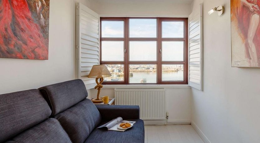 Photo of 3 Bed in Brixham