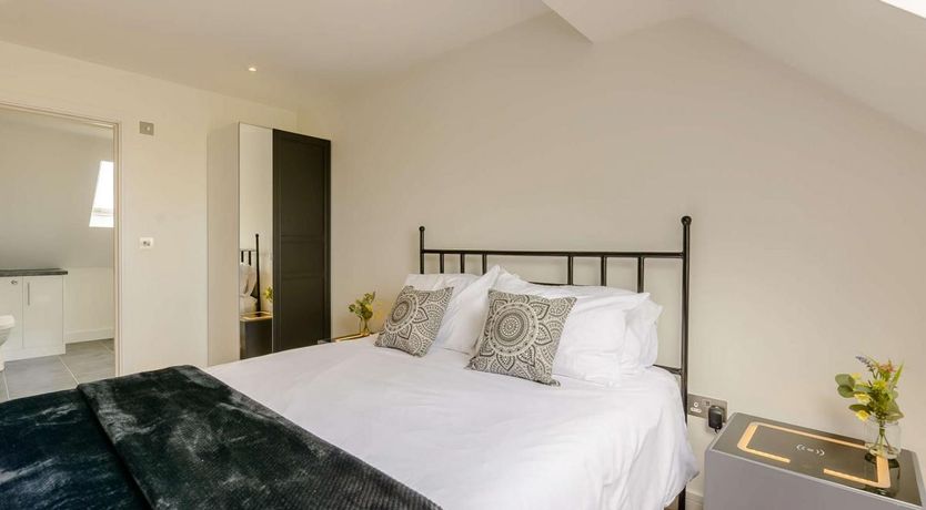 Photo of 4 Bed in Greatstone