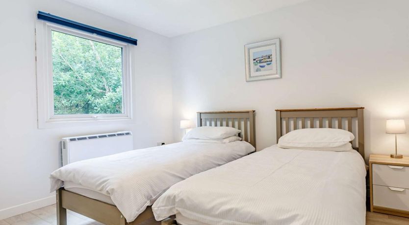 Photo of 2 Bed in Notter